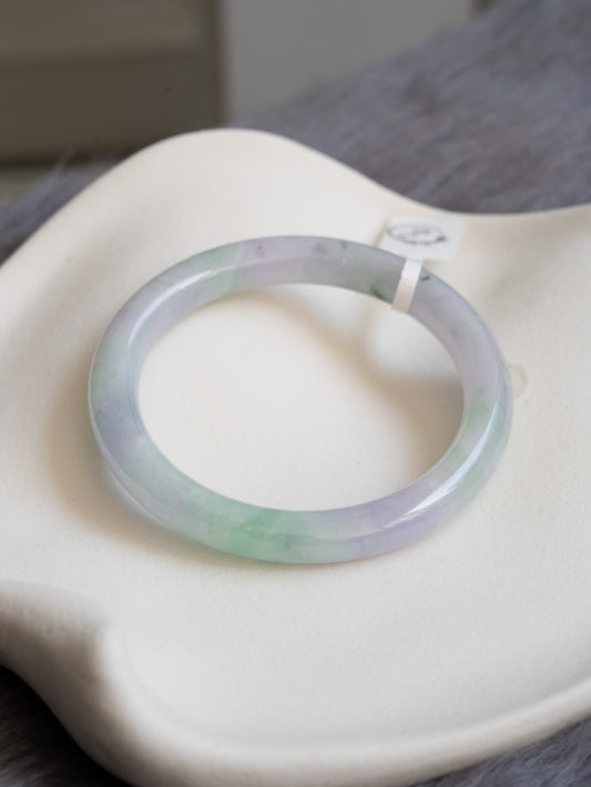 57.2mm Icy Lavender with Green Floating Flowers