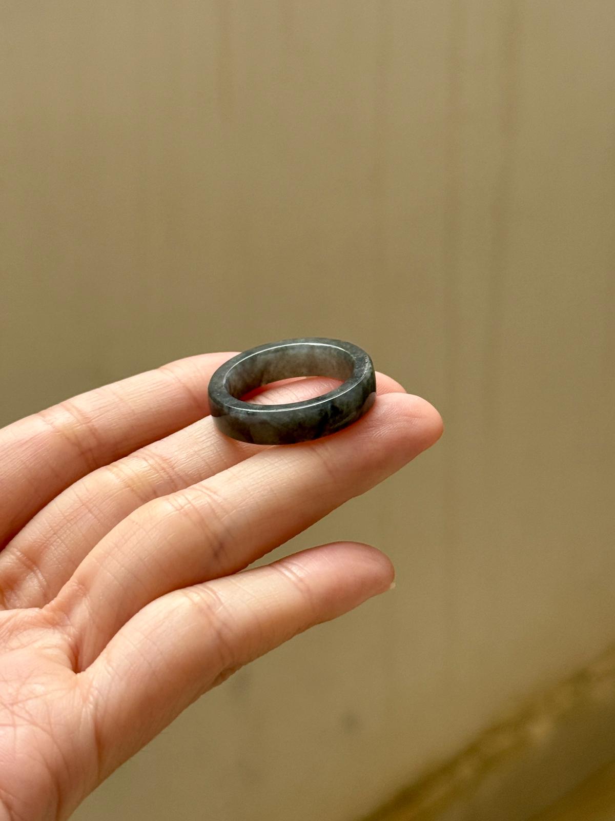 Icy Wuji Black Abacus Ring (US9)