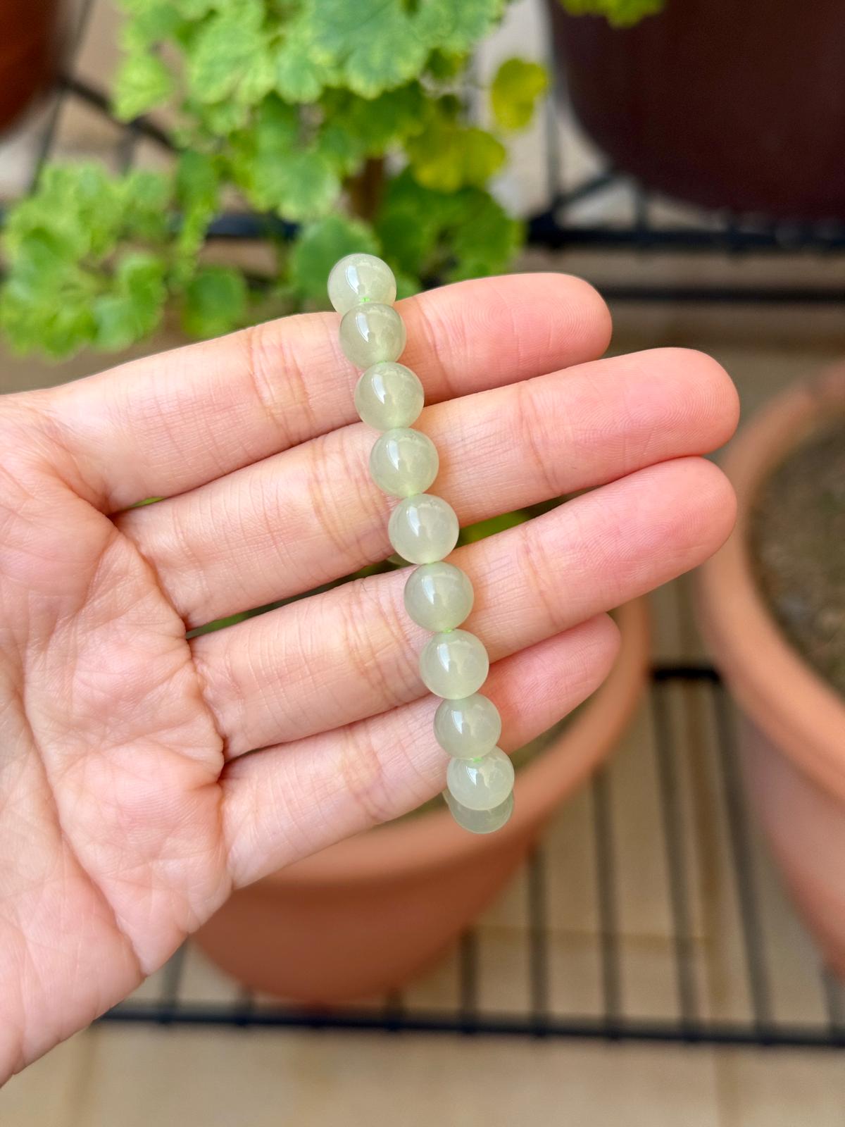 8.0mm Icy Nephrite Bracelet in Light Green