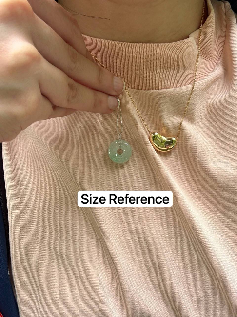18K Icy Faint Green Small Bagel Pendant