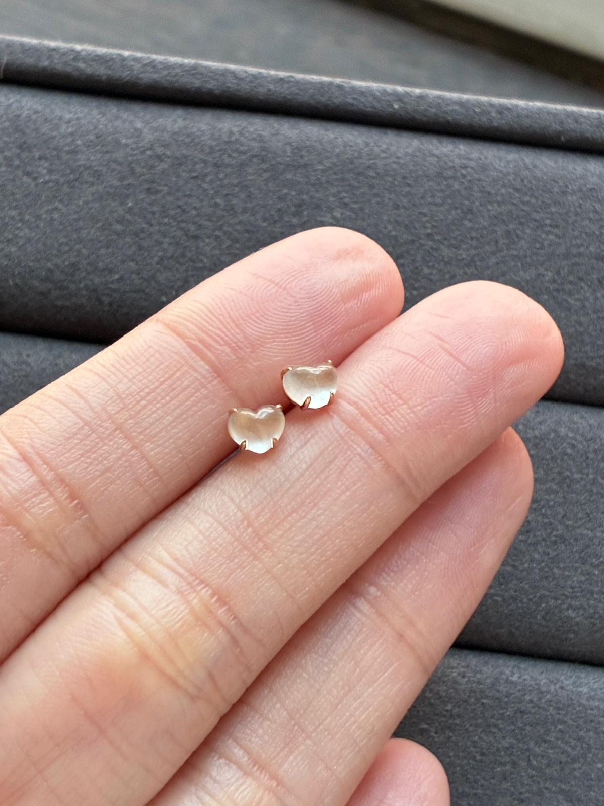 18K Glowy Plump Heart Studs in Rose Gold