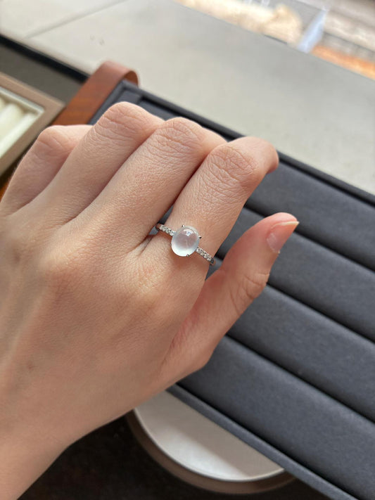 18K Moonlit Glow Ring (Icy Variety!)