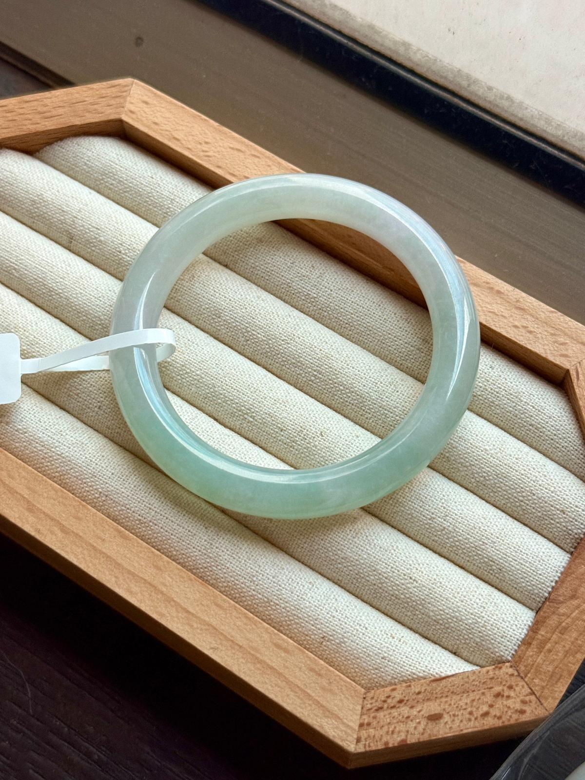 52.8mm Icy Gradient Light Green