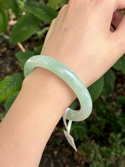 53.6mm Icy Light Apple Green with Sunshine