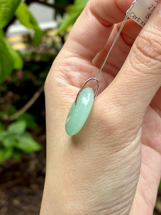 18K Jelly Seafoam Donut Pendant