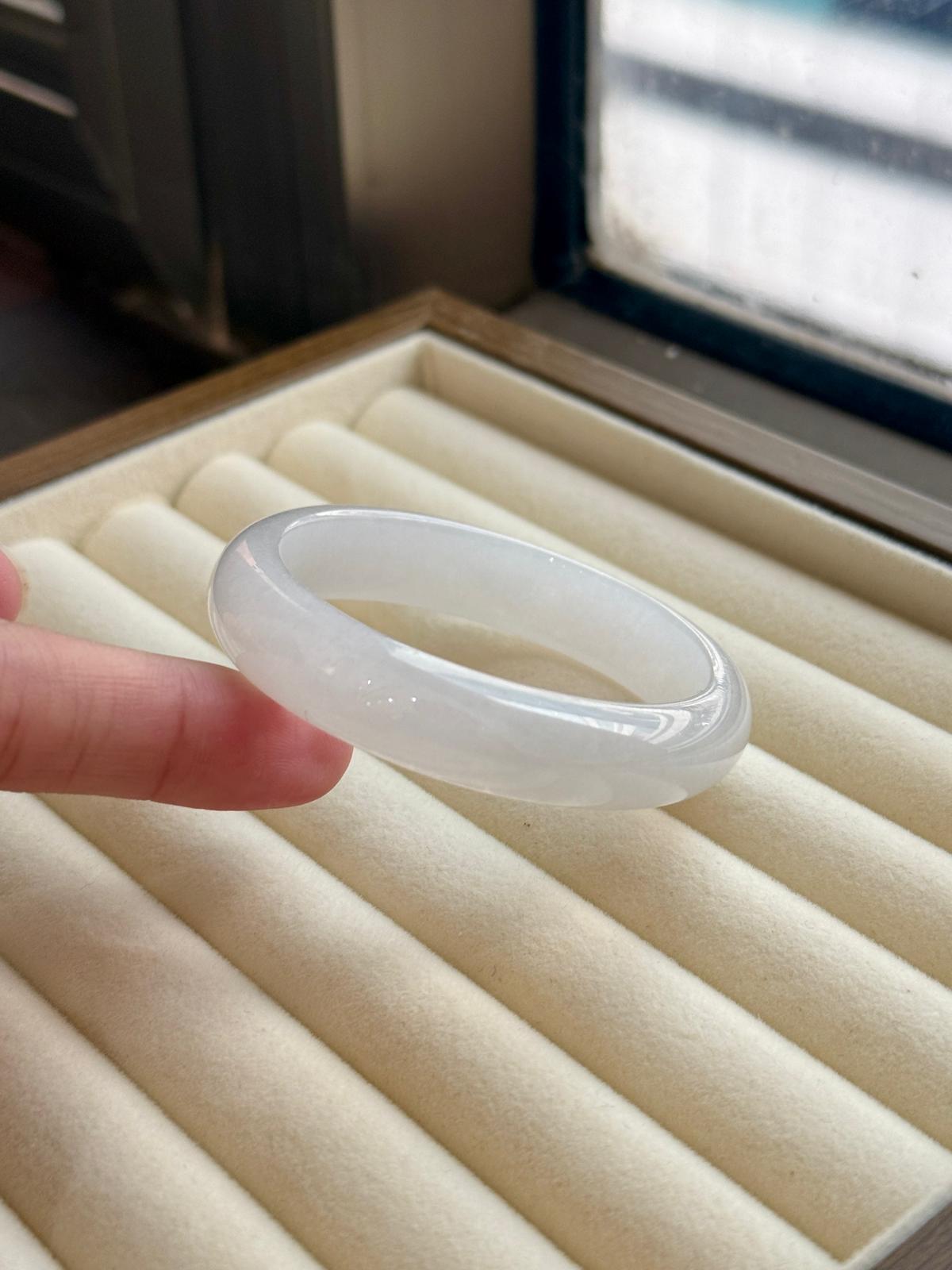 53.0mm Icy Jelly Pure White (Oval)