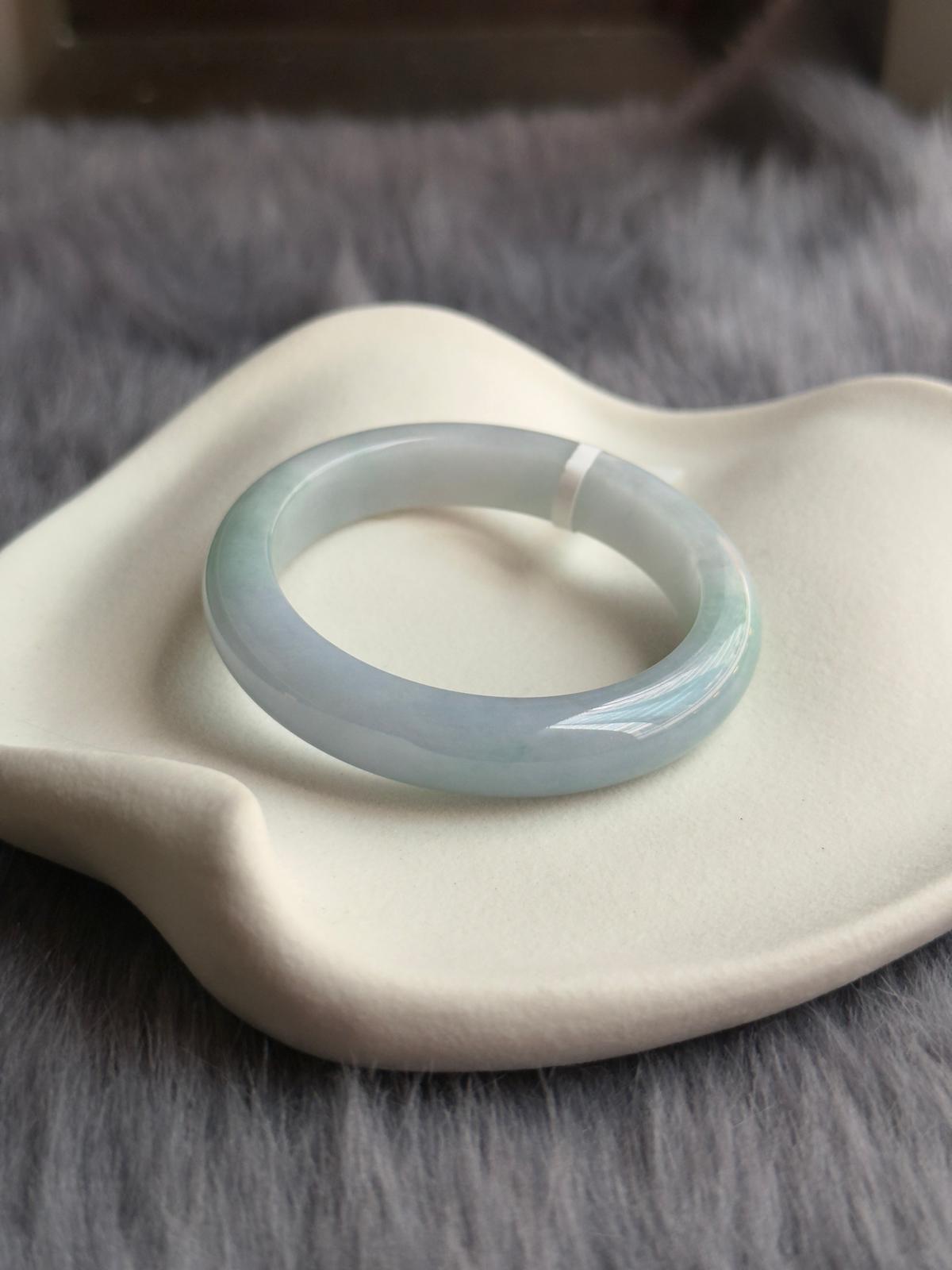 56.5mm Gradient Blue Tricolour