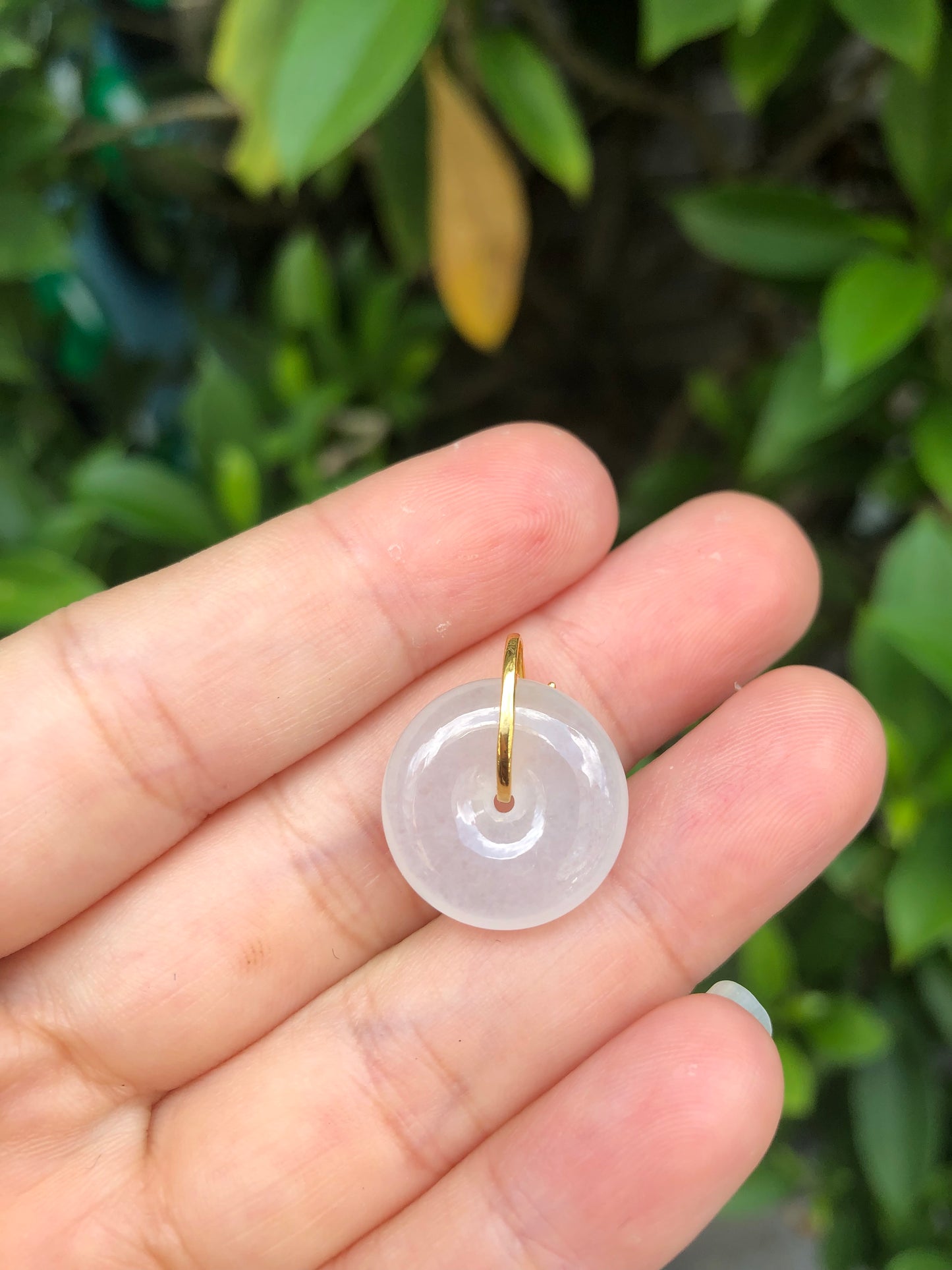 (Preorder) 18K Icy Coloress Donut Pendant (Icy Variety!)