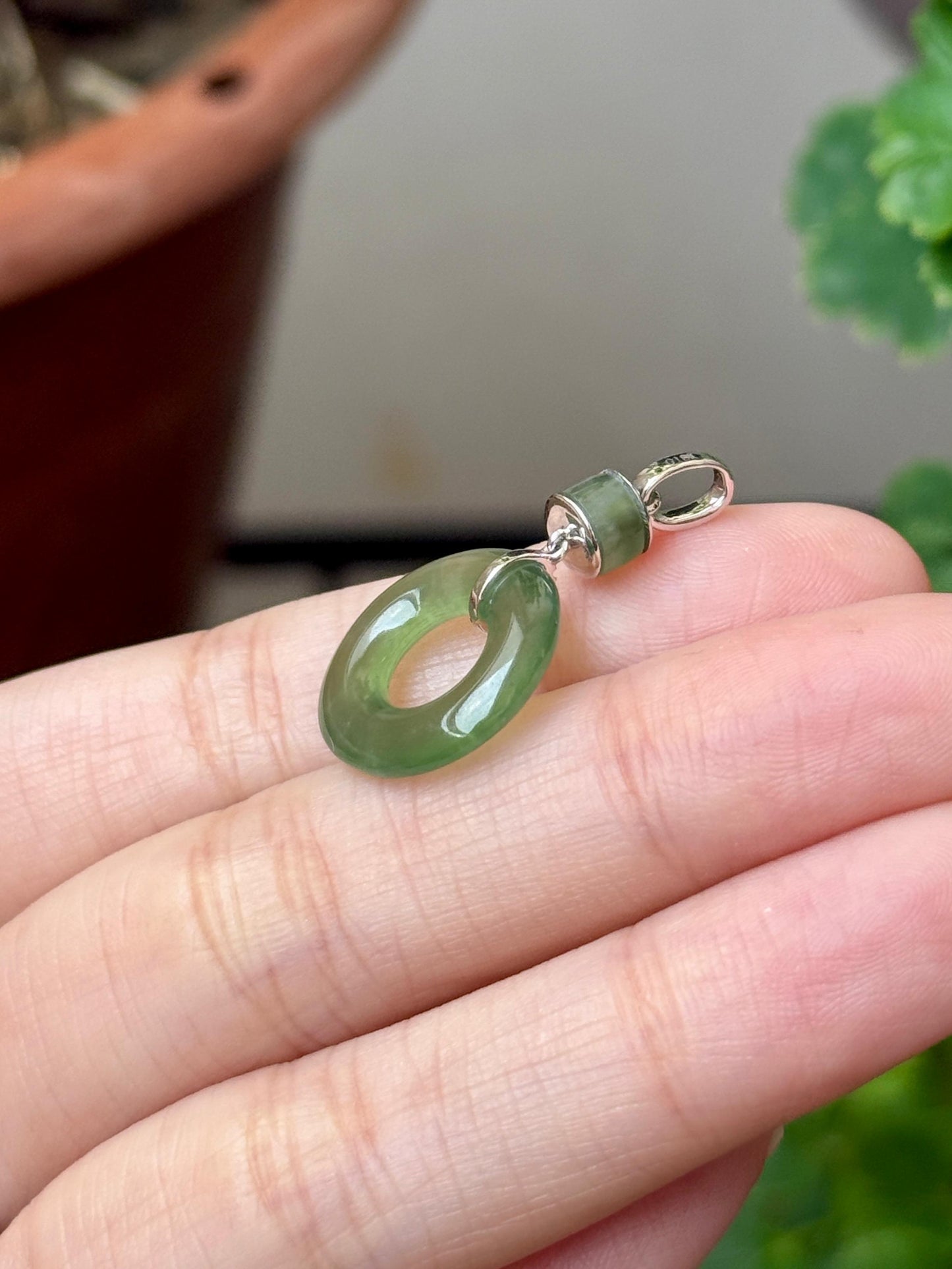 18K Icy Glowy Lake Green Donut Pendant (Highly Translucent!)