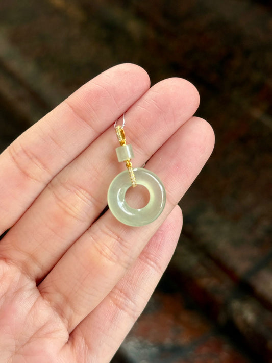 18K Glowy Light Green Bagel Pendant (WG & YG)