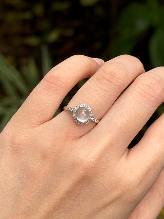 18K Sunburst Halo Ring (Glassy Variety)