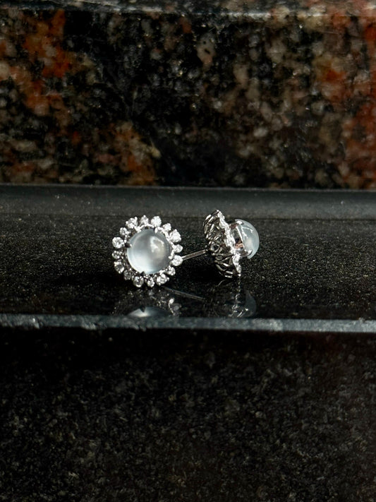 18K Round Halo Earrings (Glassy Variety)