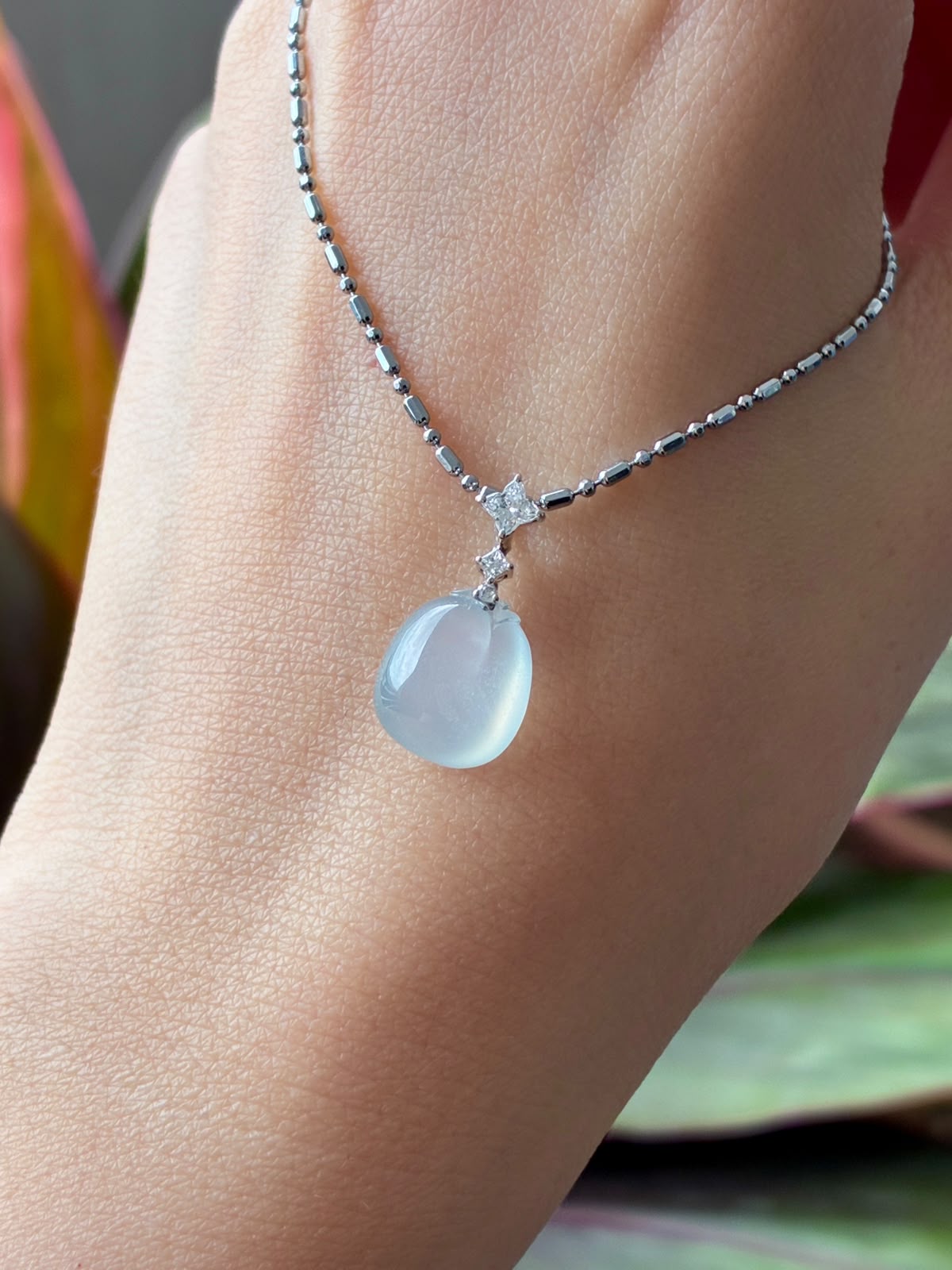 18K Glowy Star Peach Pendant (Icy Variety!)