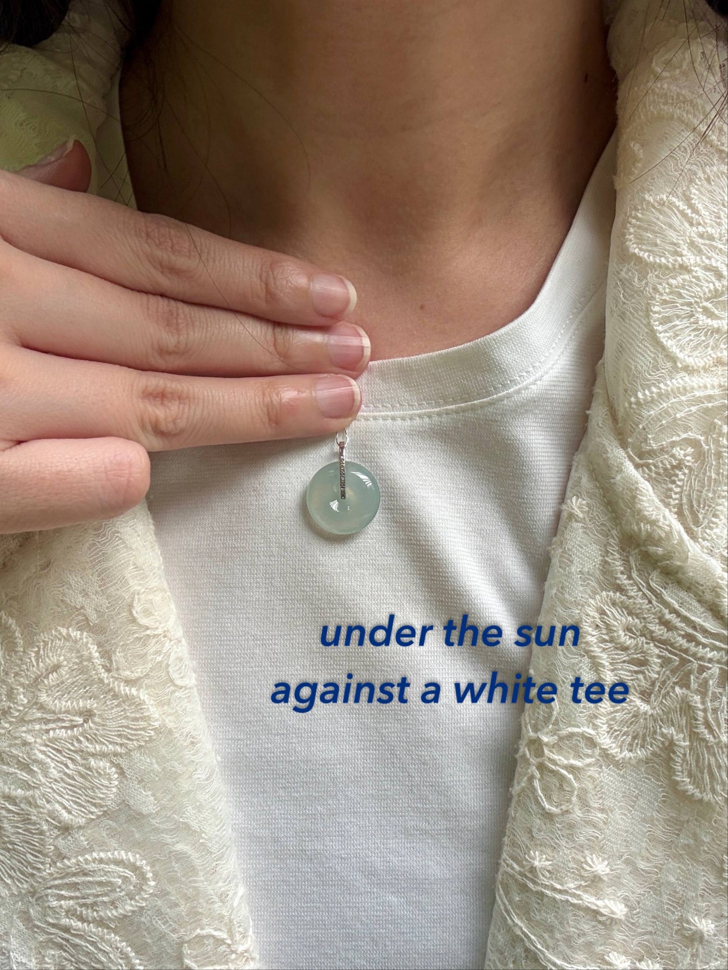 18K Icy Near Colorless Donut Pendant