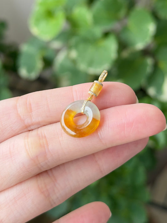 18K Icy Honey Donut Pendant