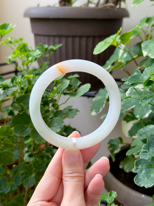 60.5mm Icy White with Sajin