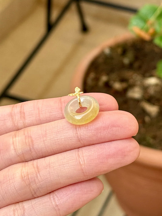 18K Icy Lemonade Yellow Donut Pendant