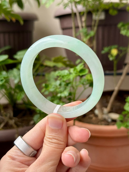 54.3mm Silky Sunny Green on White (Premium)