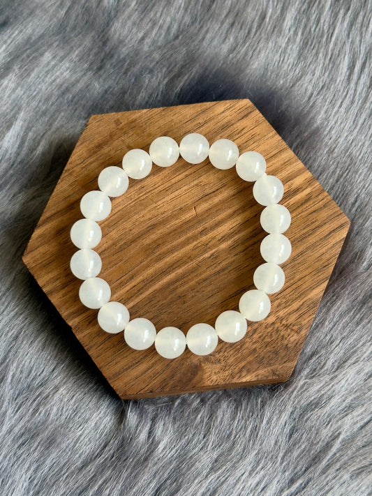 8.8mm Highly Translucent Colorless Bracelet (Collector's Grade)