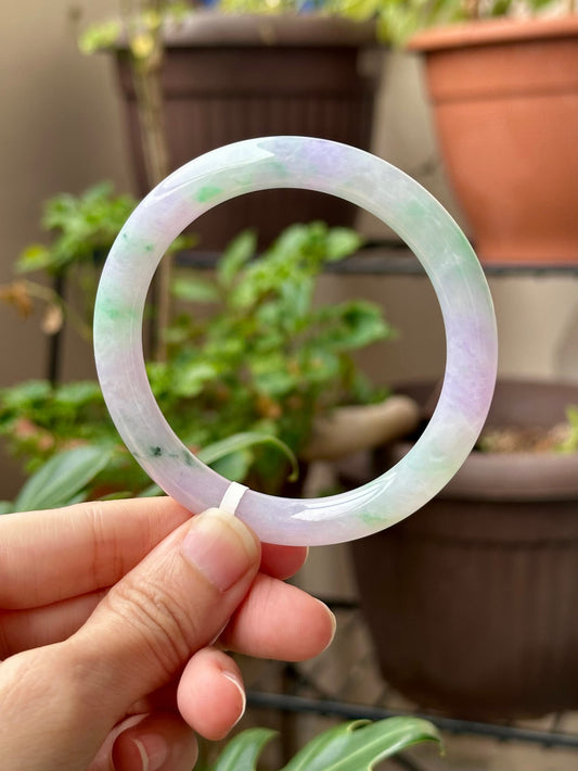 57.2mm Icy Lavender with Green Floating Flowers