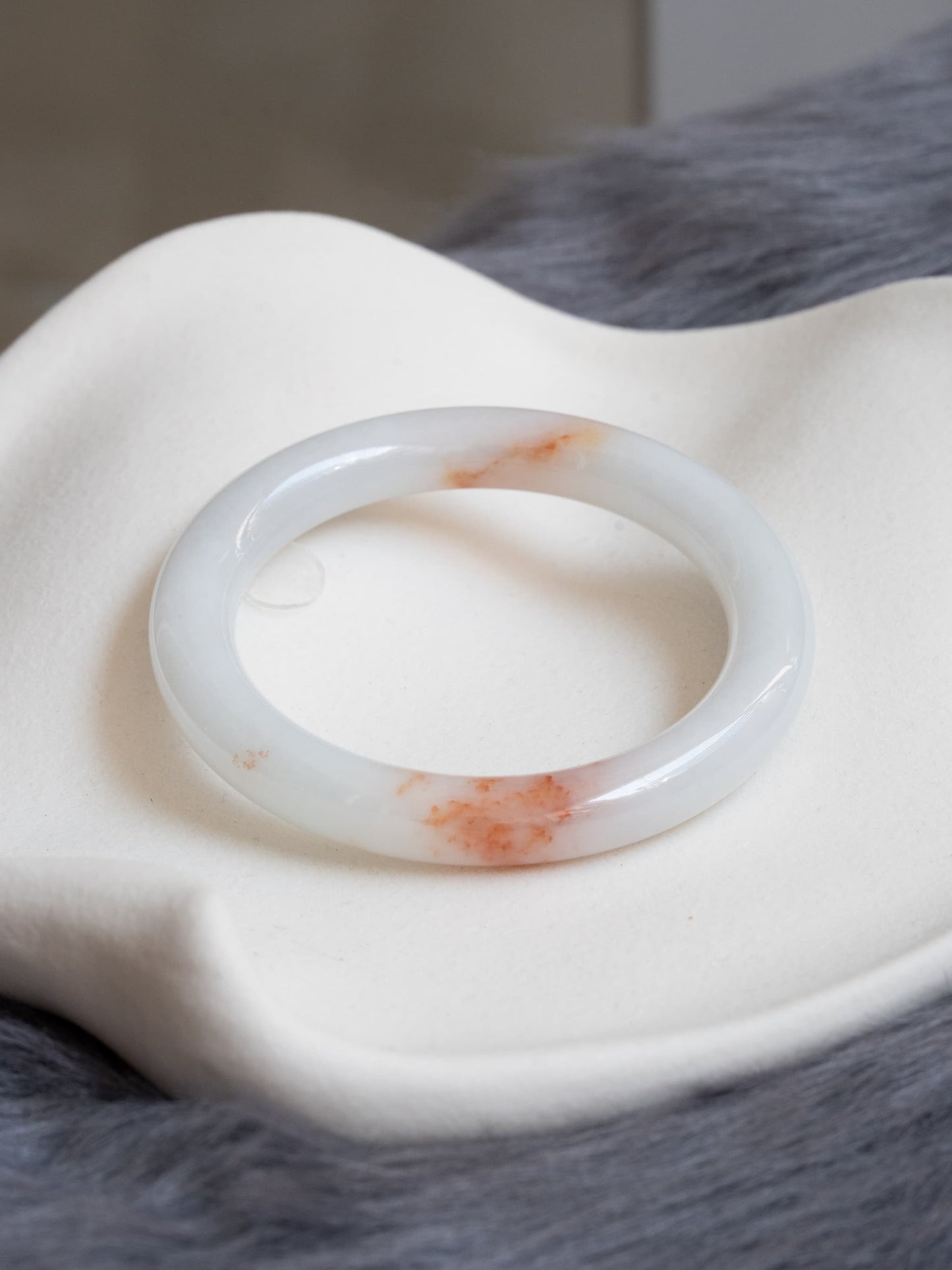 53.0mm Milky White With Fanta (Koi Fish)