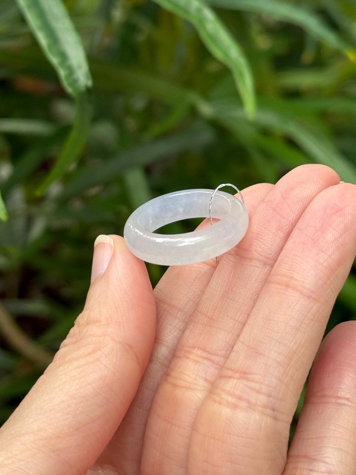 (Rare!) 16mm Icy Gradient Lavender Abacus Ring