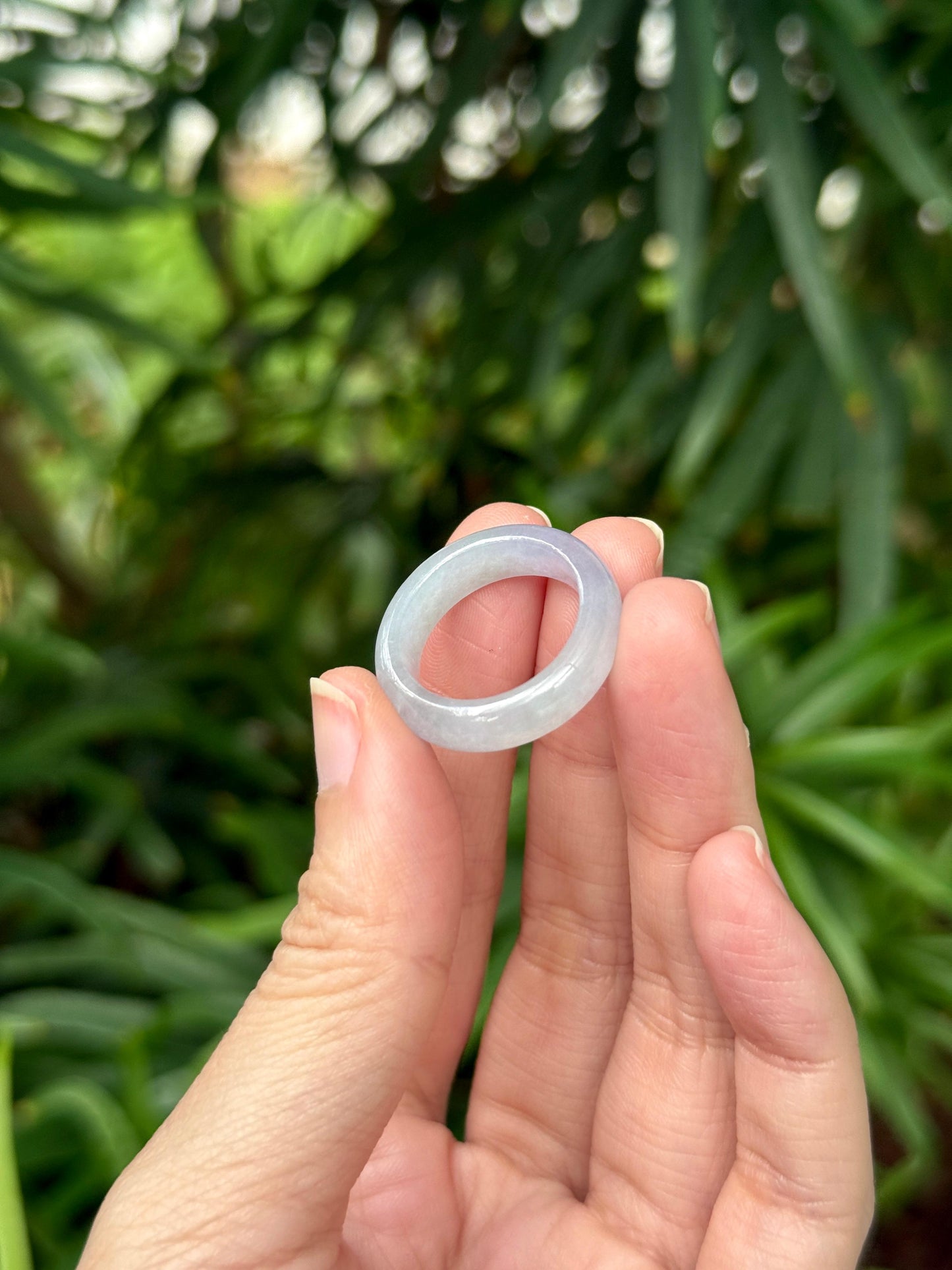 (Rare!) 17mm Icy Gradient Lavender Abacus Ring