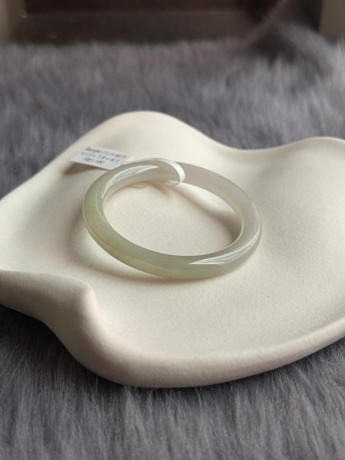 51.3mm Gradient Sage Green