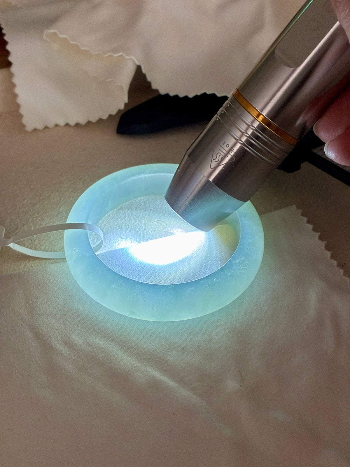 52.4mm Icy Glowy Faint Green Oval (Premium!)
