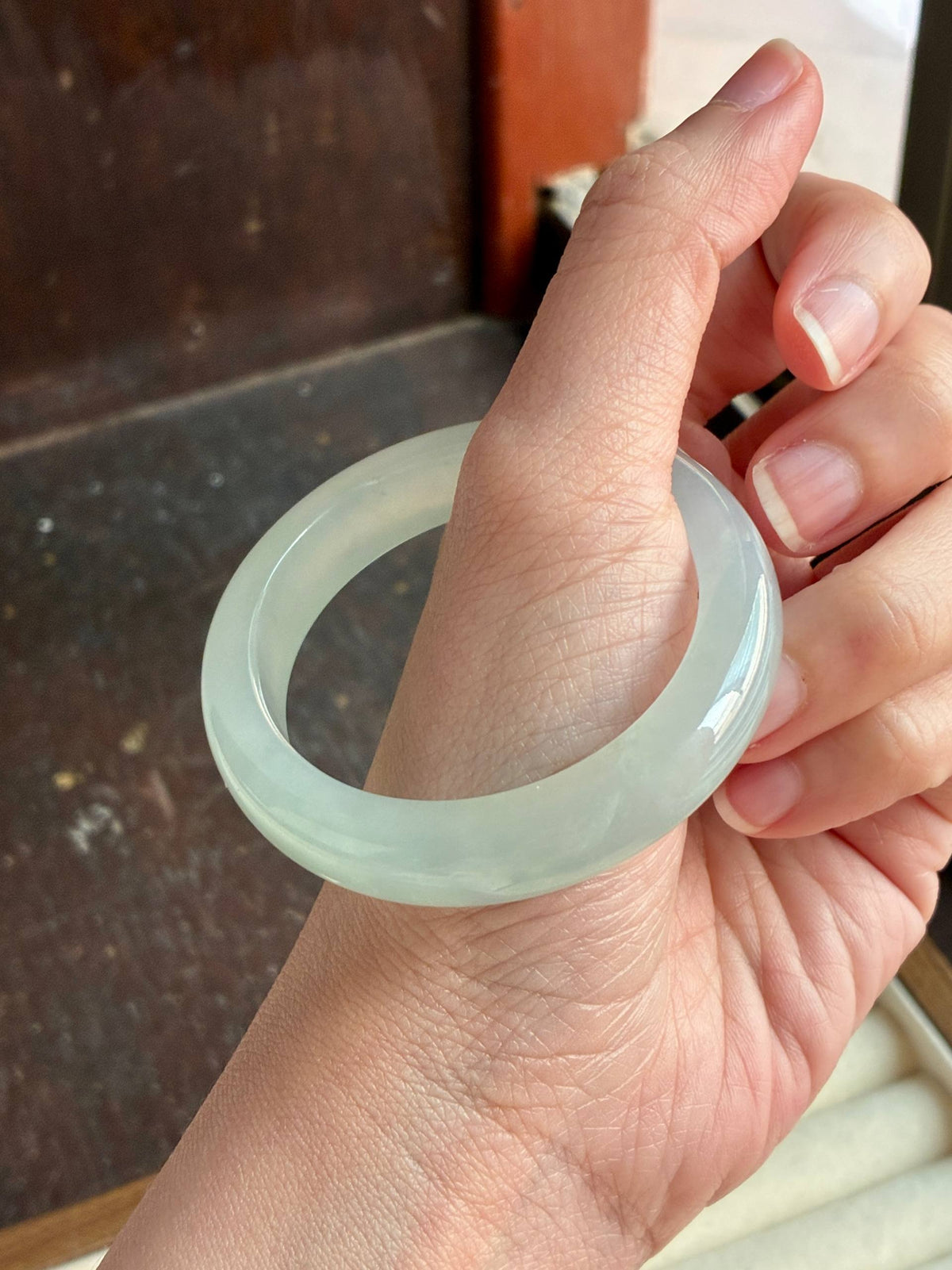 52.4mm Icy Glowy Faint Green Oval (Premium!)