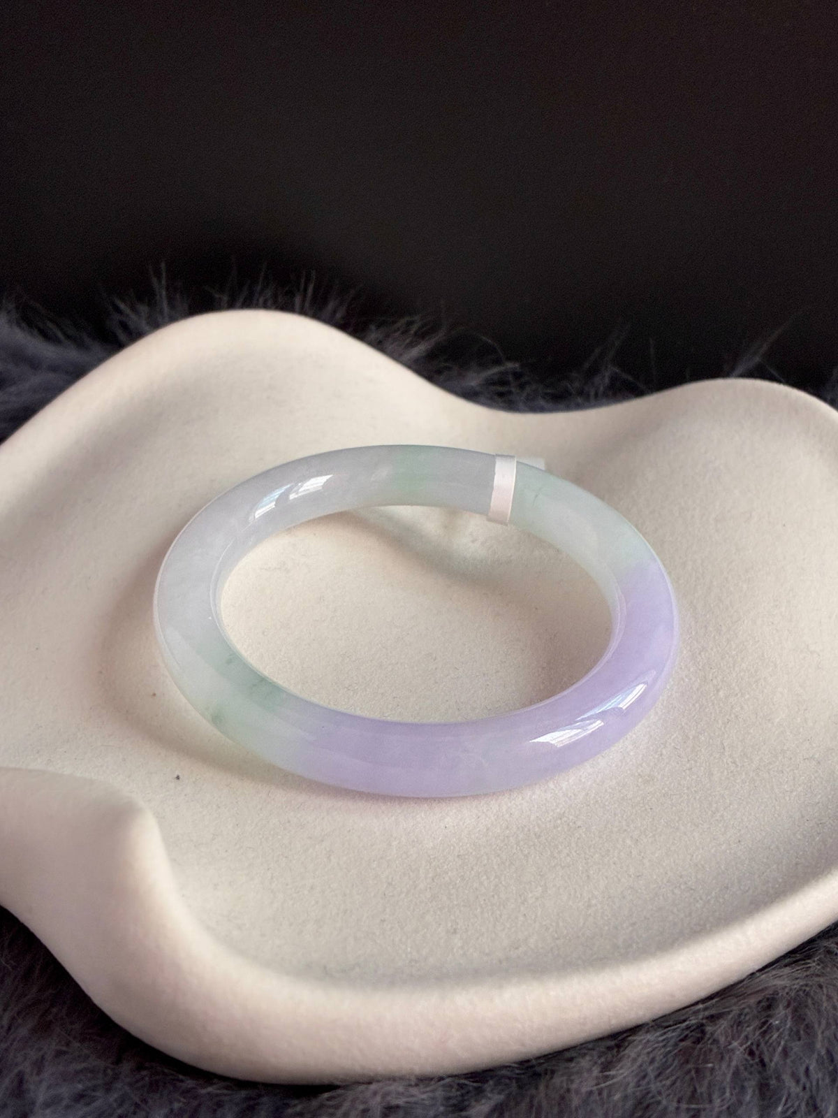 52.8mm Tricolor Vivid Lavender (Rare!)