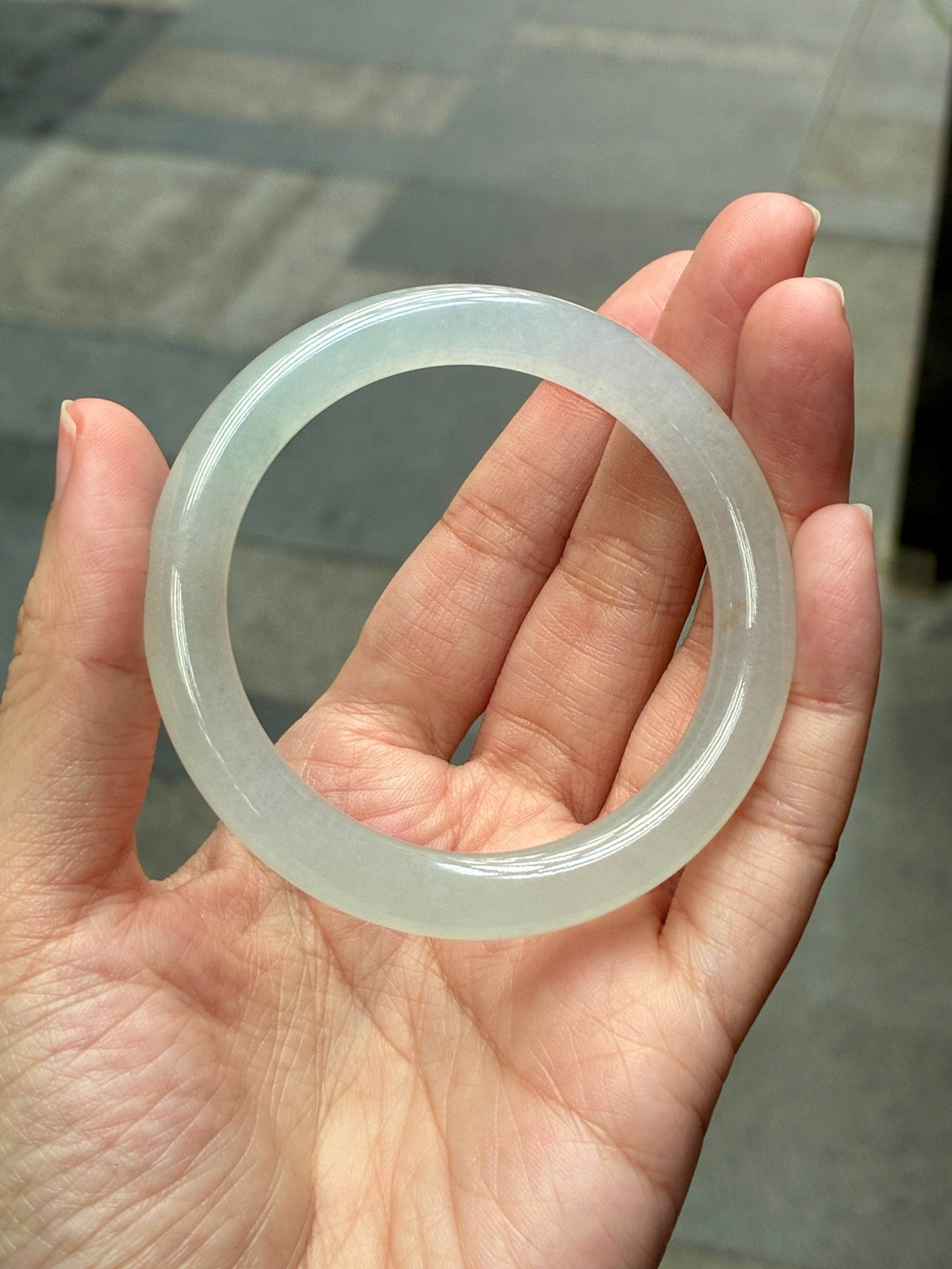 52.3mm Icy Glowy Faint Mint Near Colorless