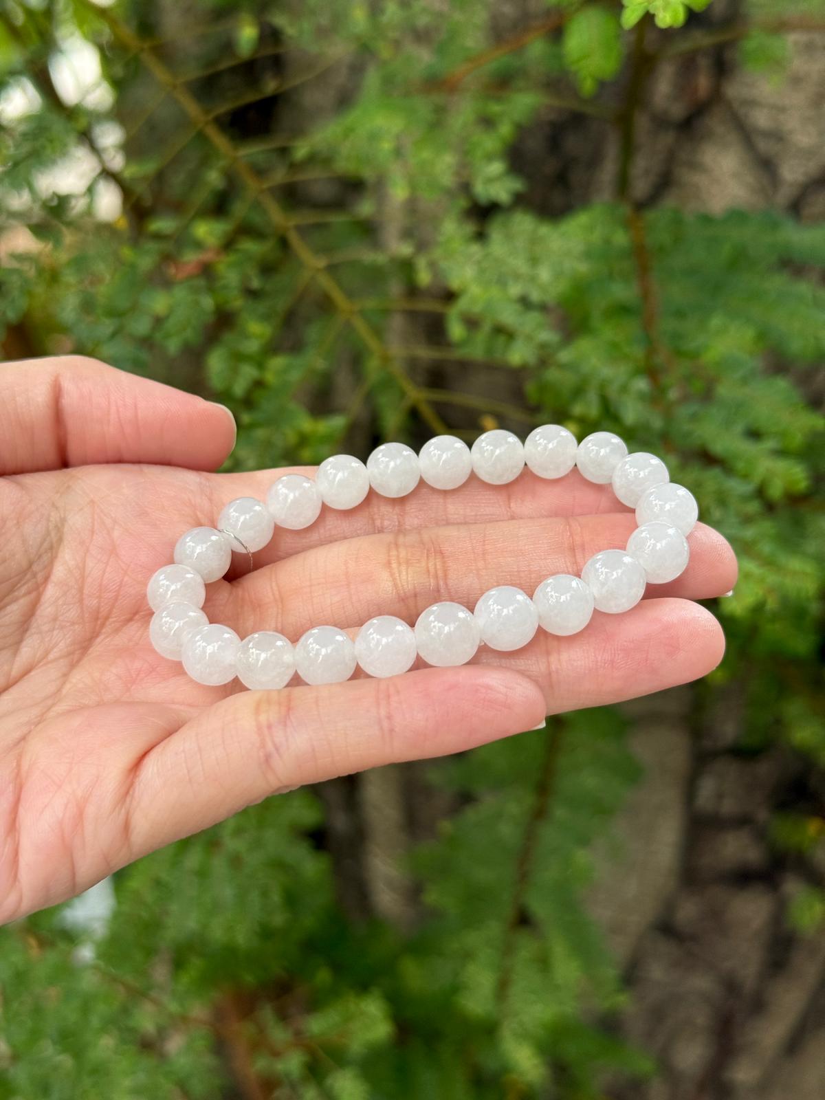 8.5mm Icy Snow White Bracelet (Steal Alert!)