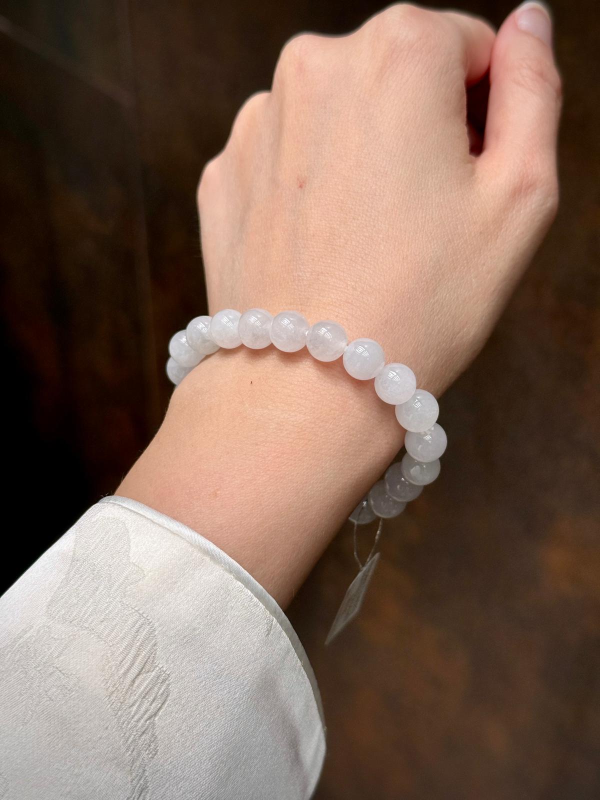 8.5mm Icy Snow White Bracelet (Steal Alert!)