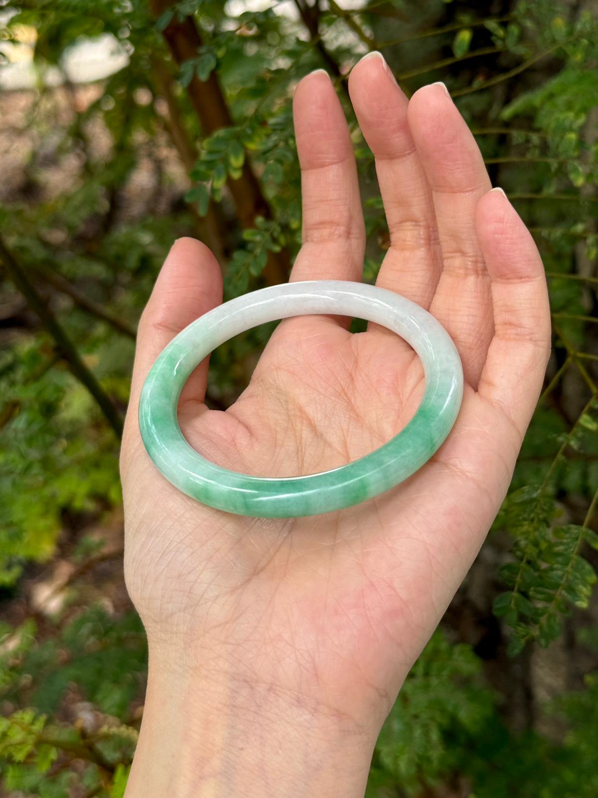 56.2mm Gradient Vivid Apple Green