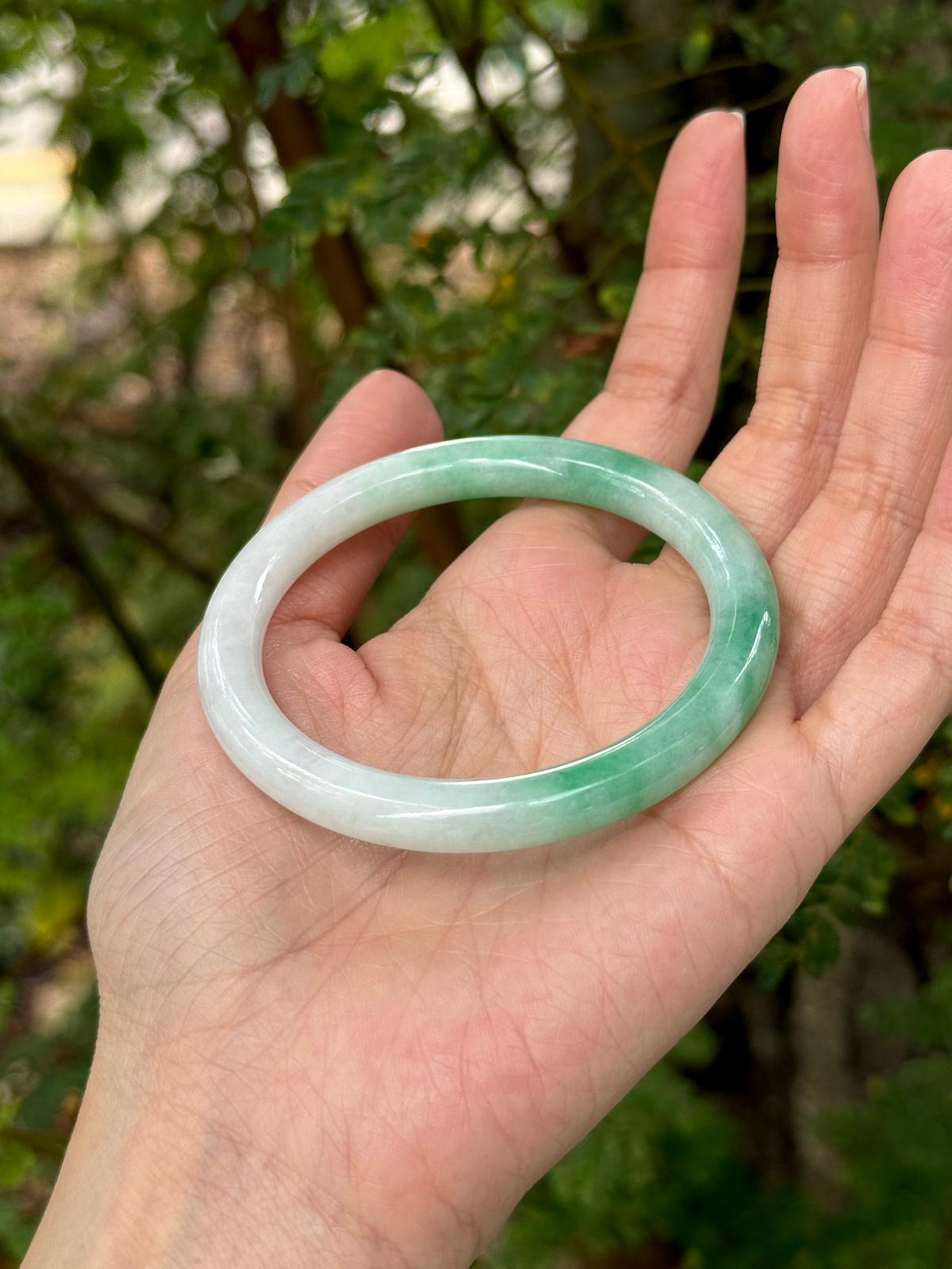 56.2mm Gradient Vivid Apple Green