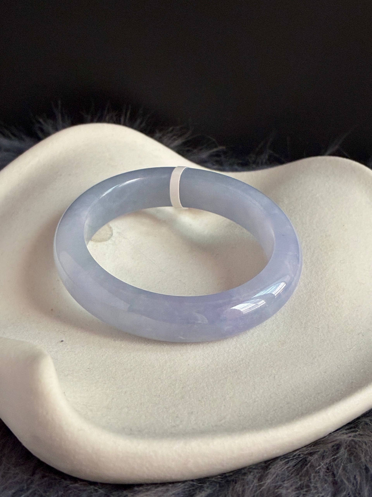 54.5mm Icy Smoky Full Lavender (Premium Cut!)