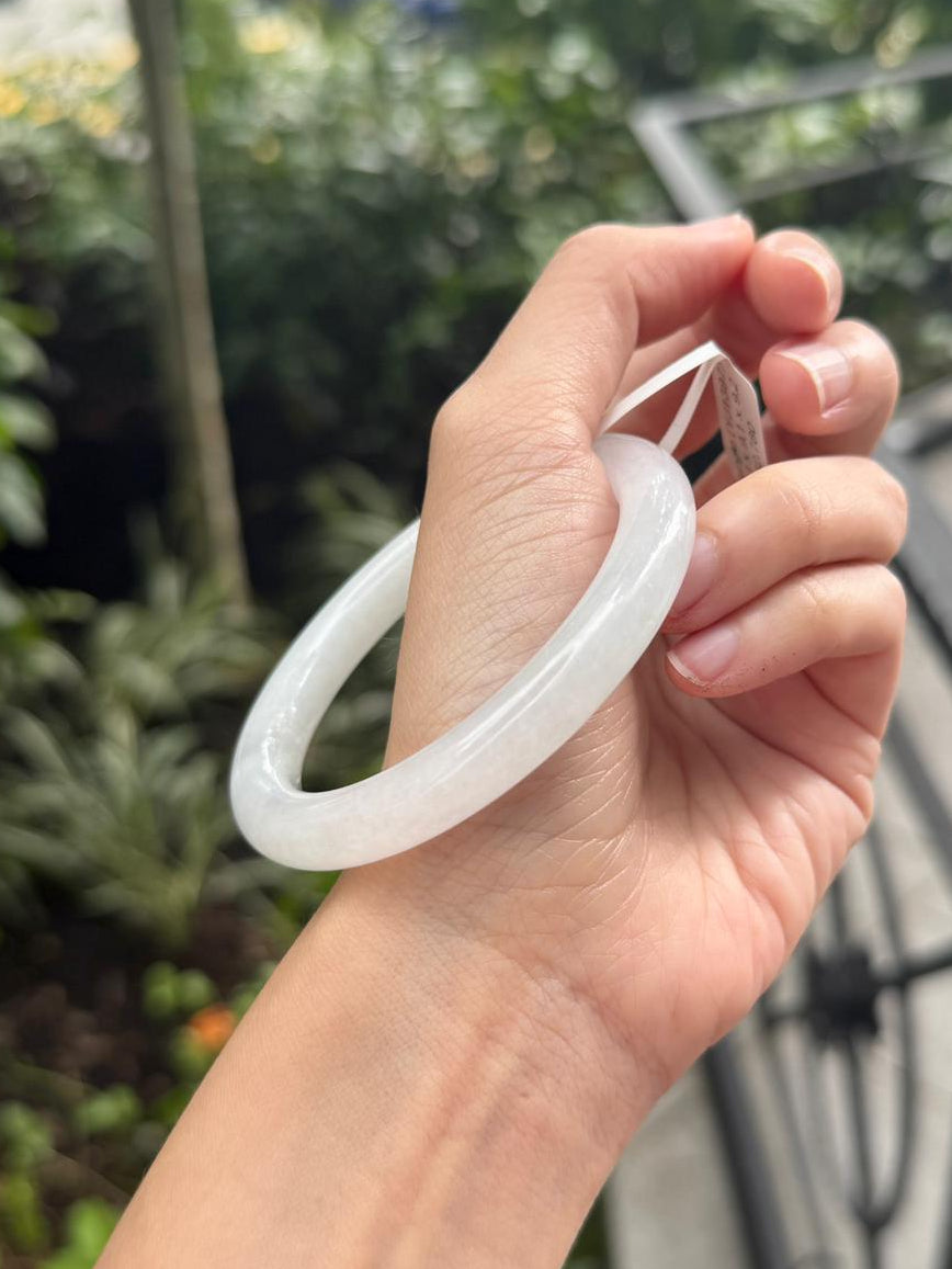 55.3mm Icy Snow White