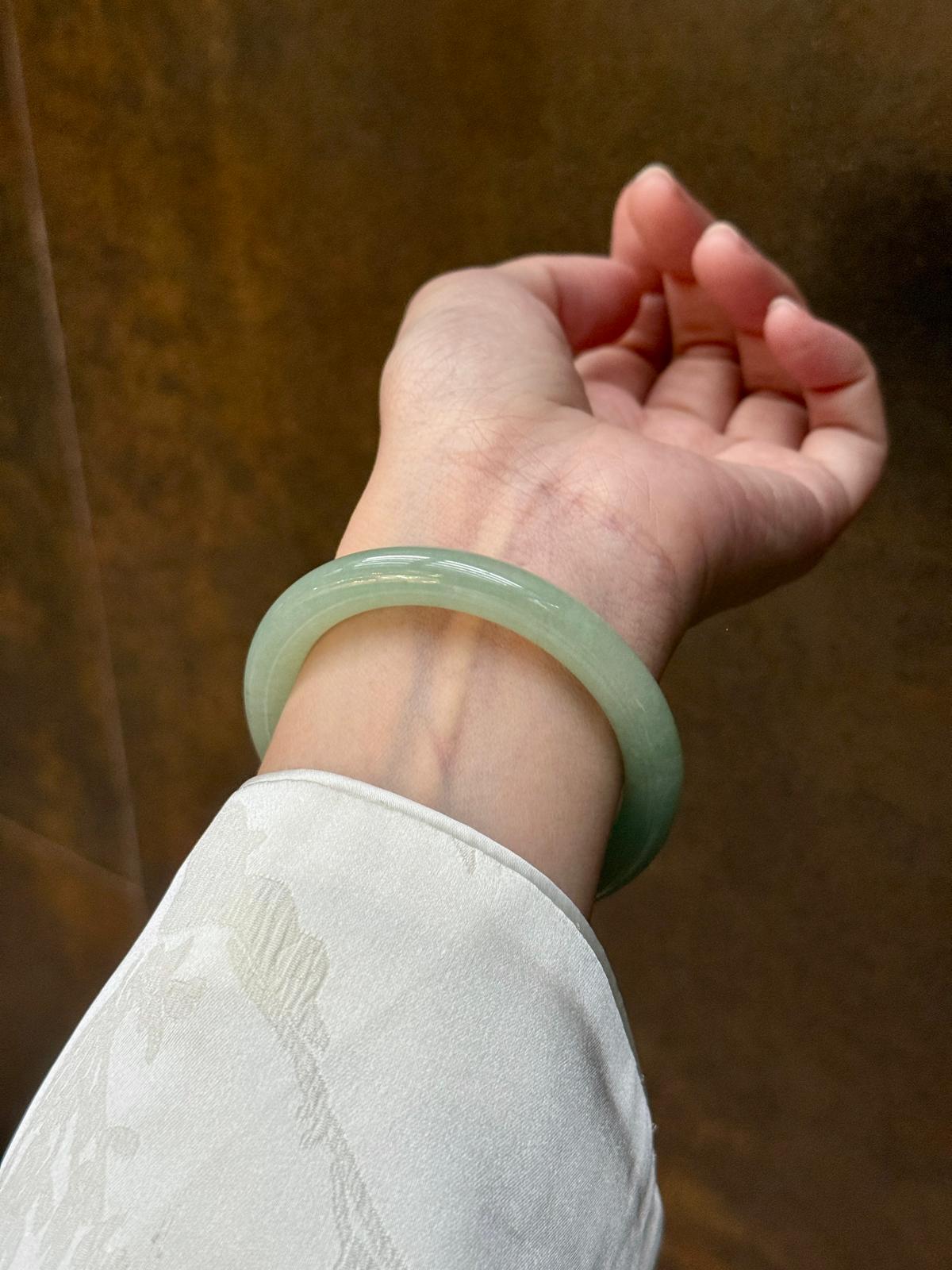 50.5mm Icy Sweet Apple Green