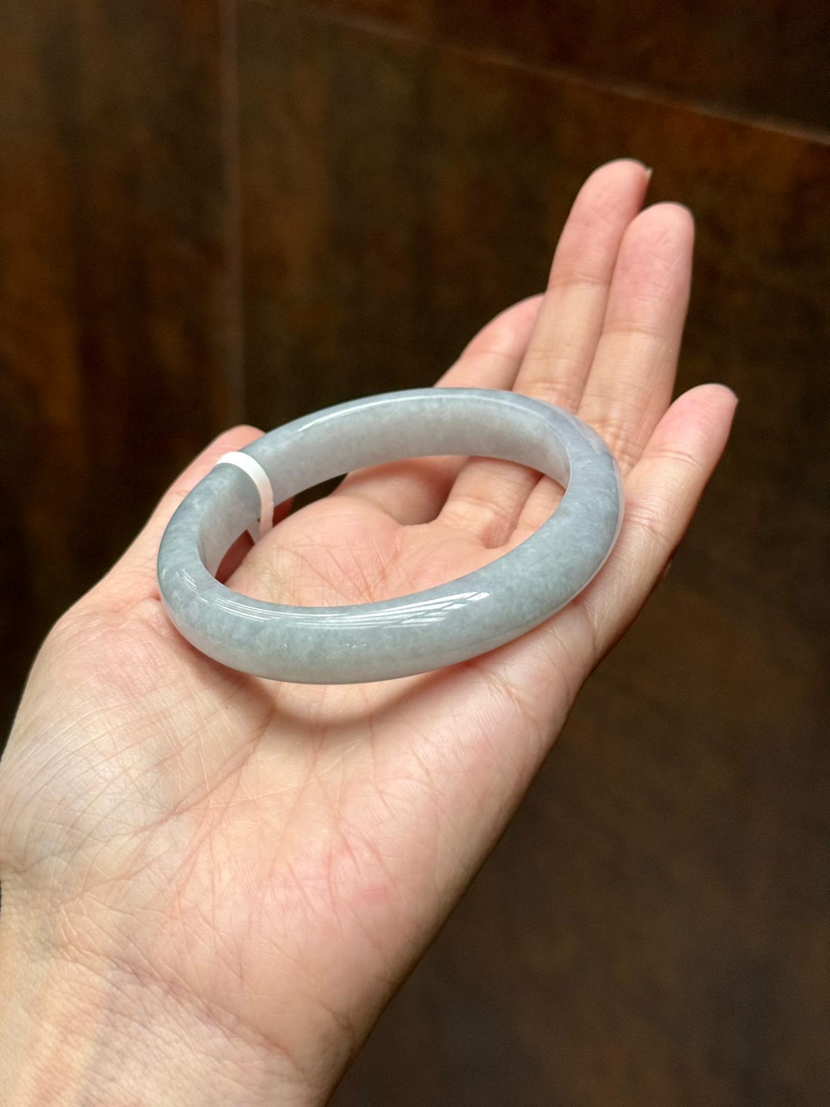 57.8mm Lavender Blue