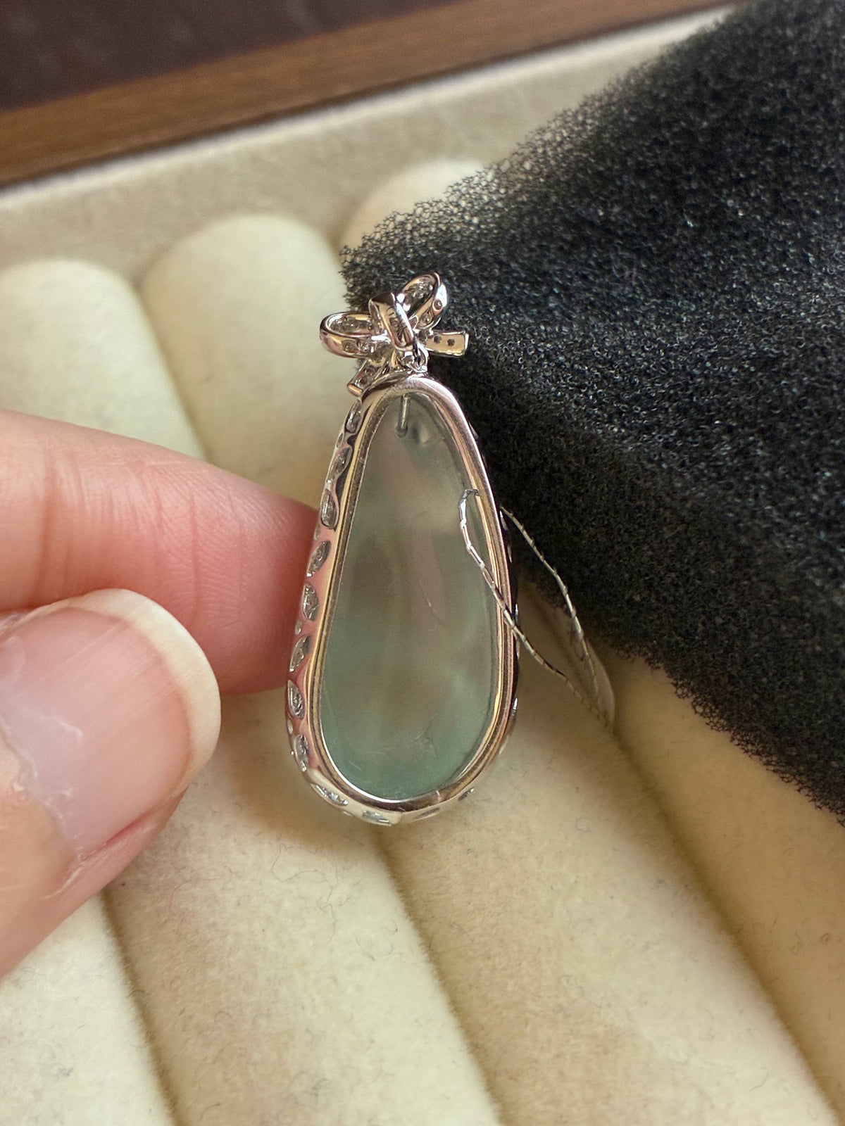 18K Glowy Lucky Bean in Faint Bluish Green