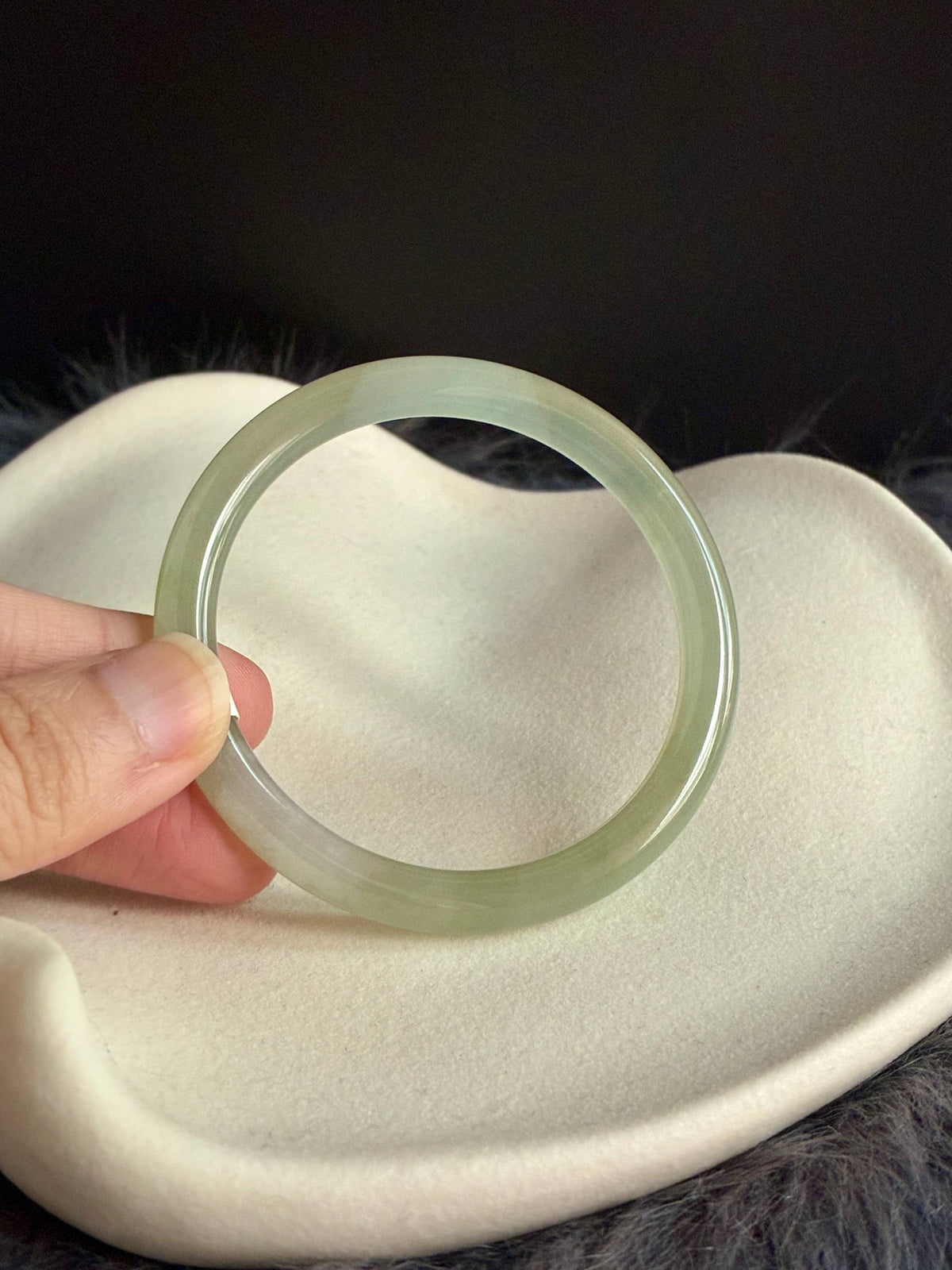 52.4mm Glowy Light Olive (Highly Translucent!)