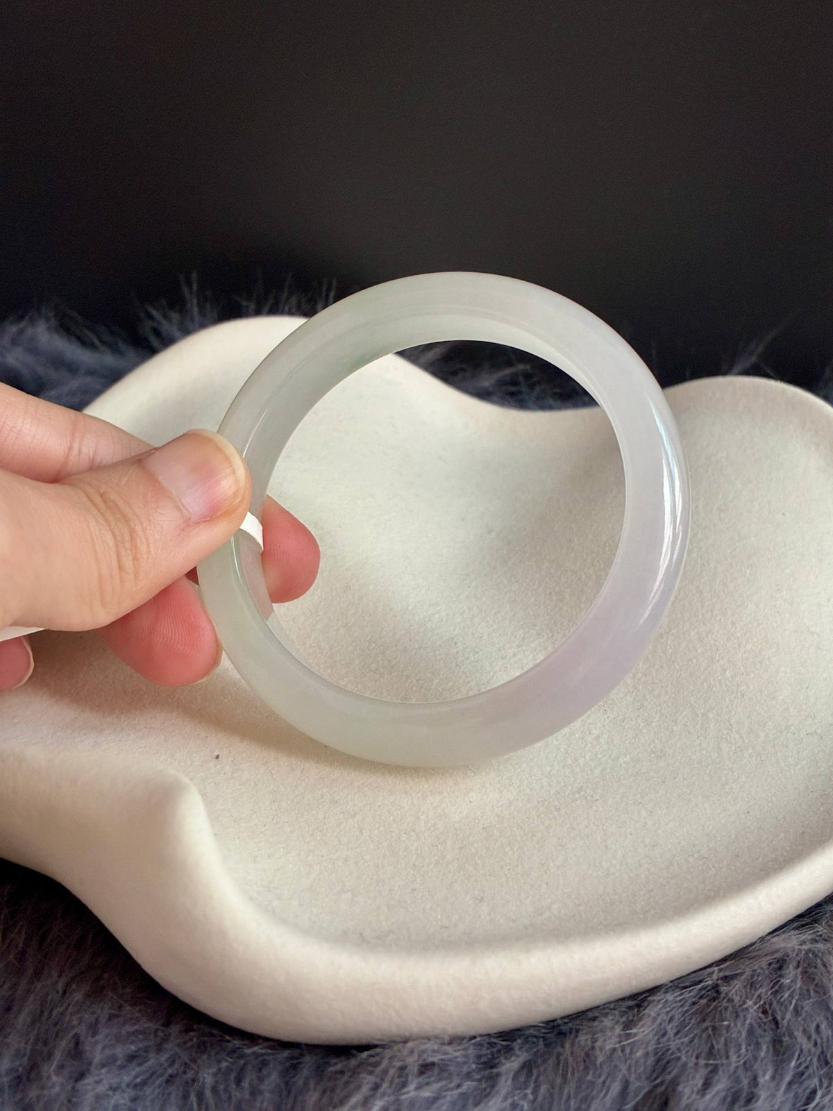 52.5mm Icy Near Colorless (Premium!)