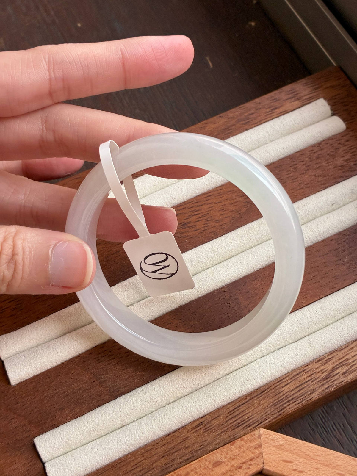 52.5mm Icy Near Colorless (Premium!)