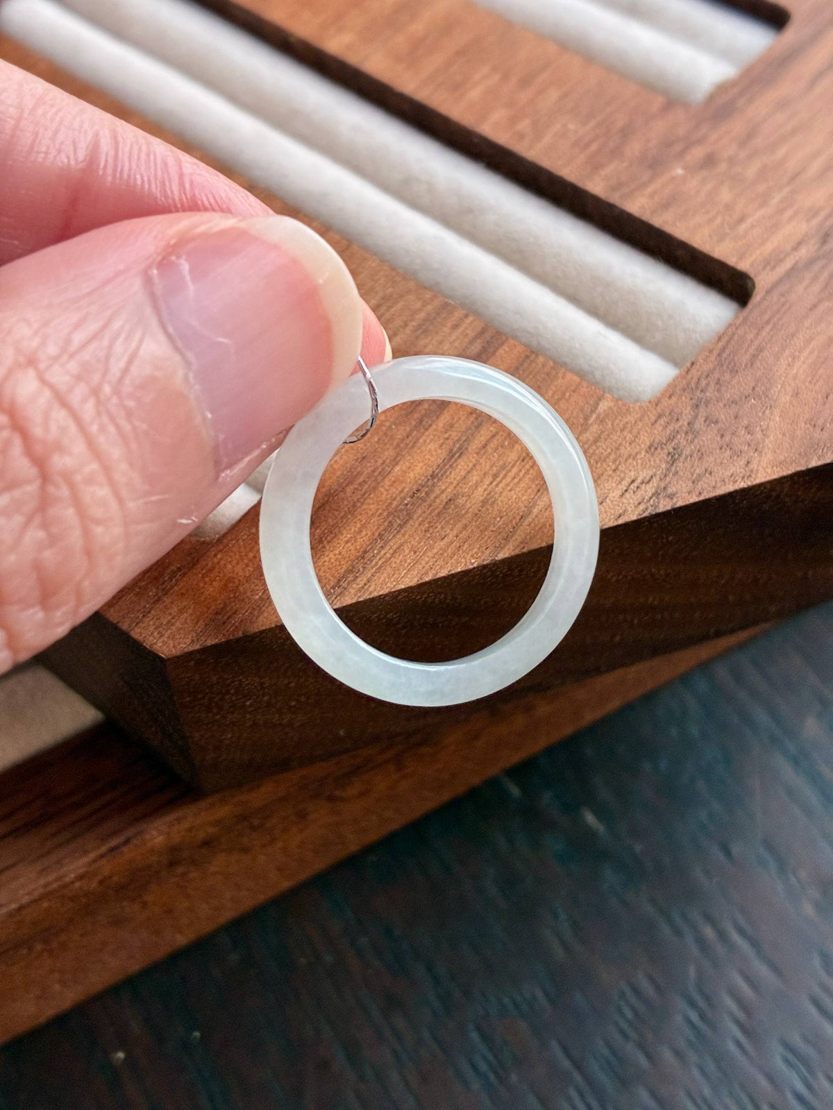 Faint Green Abacus Rings (Slim)