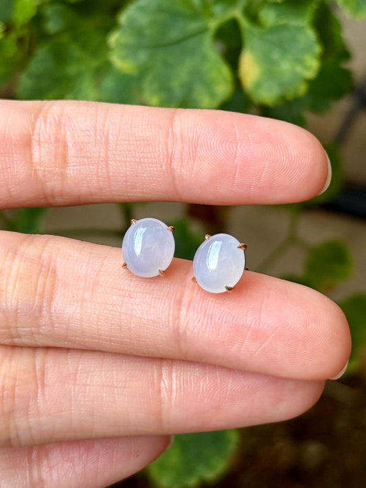 18K Glowy Light Lavender Oval Earrings (Rare!)