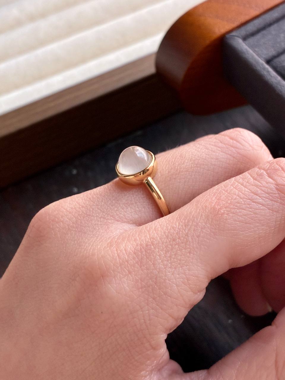 18K Glowy Minimalist Bubble Ring in Yellow Gold