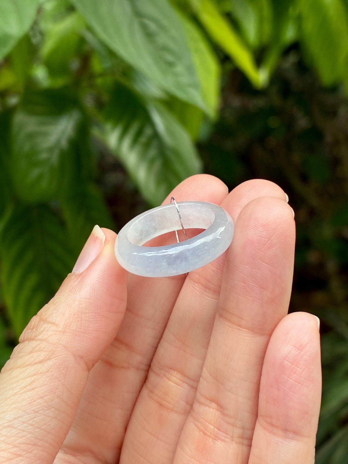 (Rare!) 16mm Icy Gradient Lavender Abacus Ring
