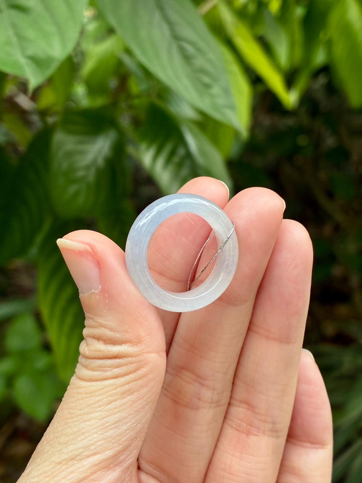 (Rare!) 16mm Icy Gradient Lavender Abacus Ring