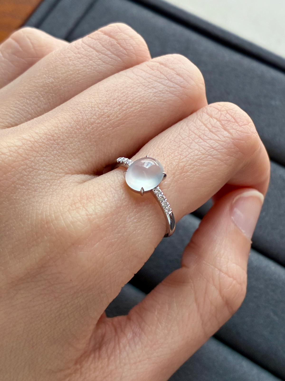 18K Moonlit Glow Ring (Icy Variety!)